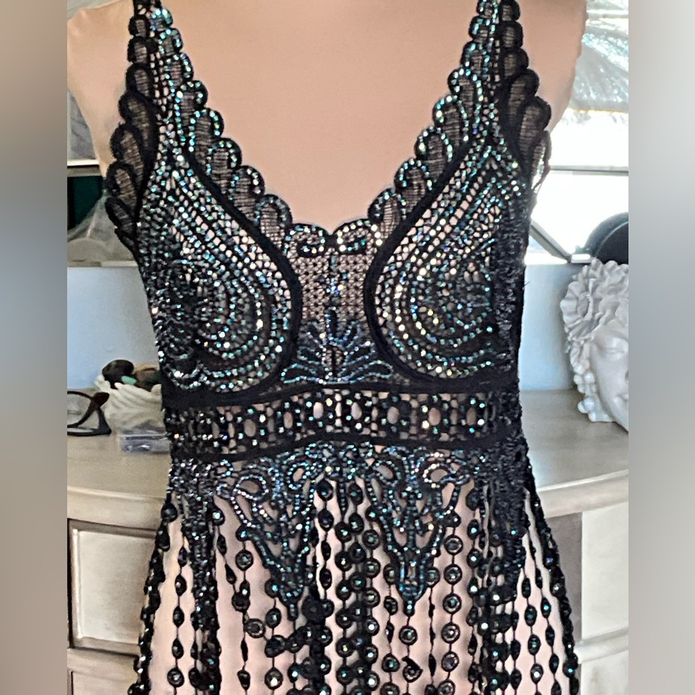 Black Embroidery Lace Top XS-S